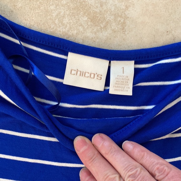 3/4 sleeve top - Picture 2 of 4